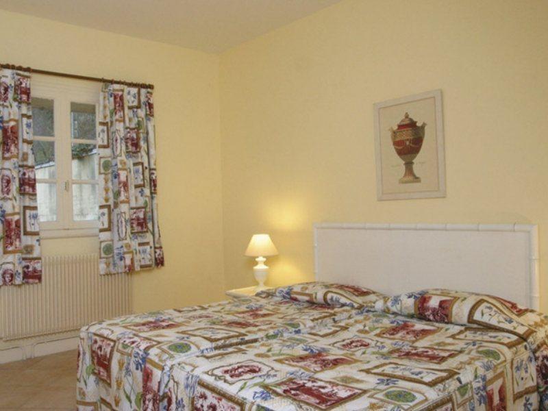 Karma La Residence Normande คอนเนลเลส์ ภายนอก รูปภาพ